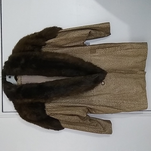 🦊 Vintage Leather Coat with Real Mink Fur Collar - Picture 1 of 11